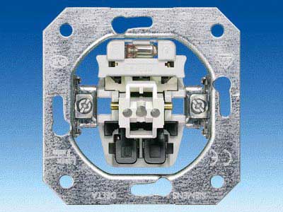 SIEMENS | � �/� 5TA2150 ����������� 1 ��������� 10�, 250B ��� ����������� ����� Siemen