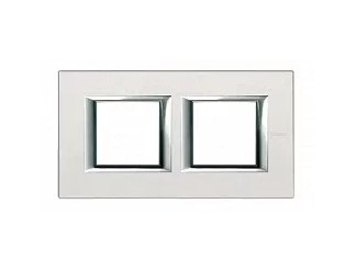 Legrand | HA4802M2HSA ����� 2�2� ��������� ������� Axolute BTicino